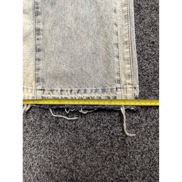 boohooMAN Mens Distressed Light Wash Button Fly Jeans Size 36 Raw Hem Straight - Picture 10 of 12